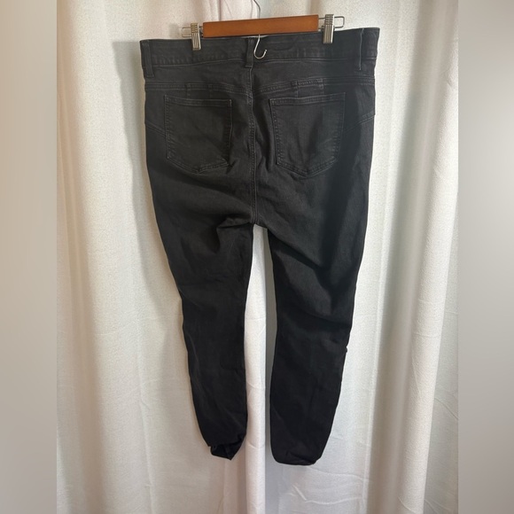TORRID Women's Black Bombshell Skinny Premium Stretch Jean Plus Size 18 EUC 0409 - Picture 7 of 14